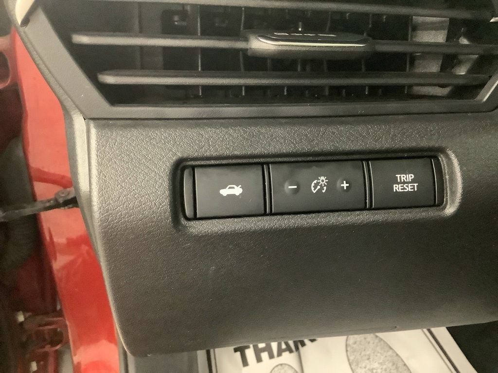 Used 2019 Nissan Altima 2.5 SR w/ SR Premium Package AWD/4WD image 15
