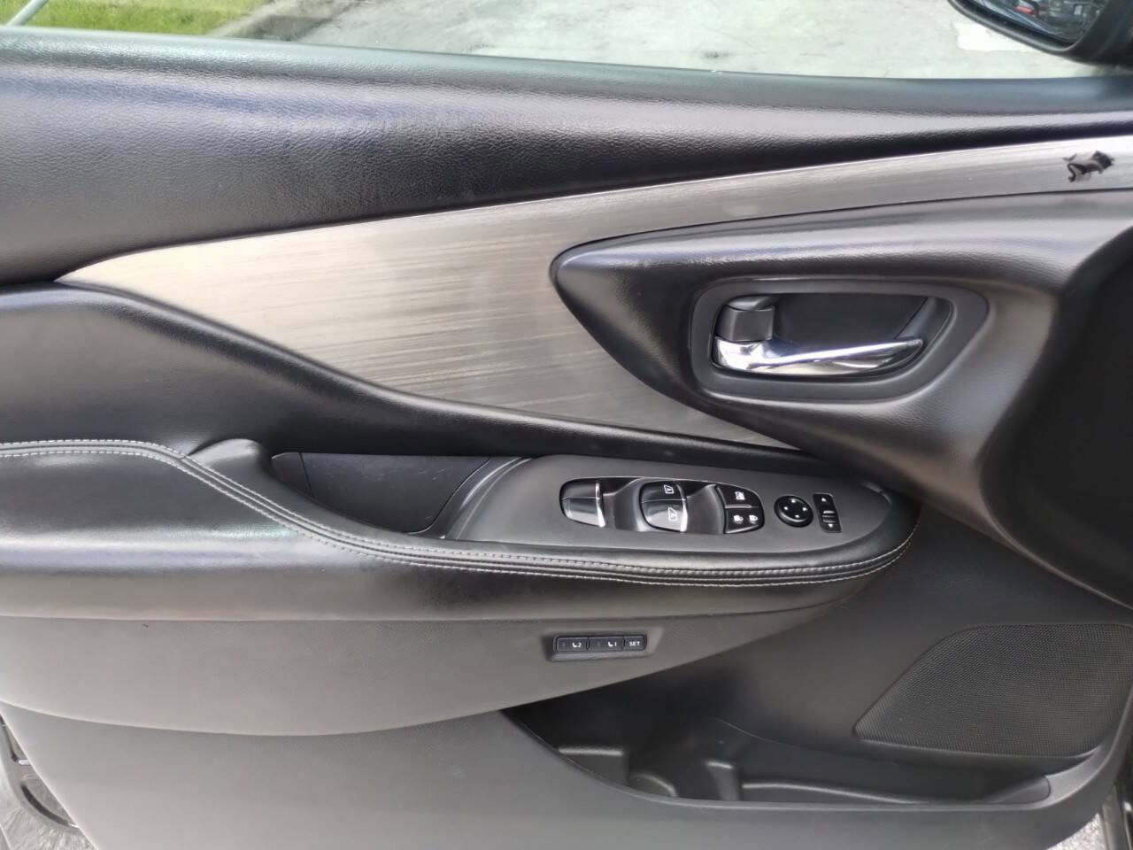 Used 2017 Nissan Murano Platinum w/ Platinum Technology Package image 20