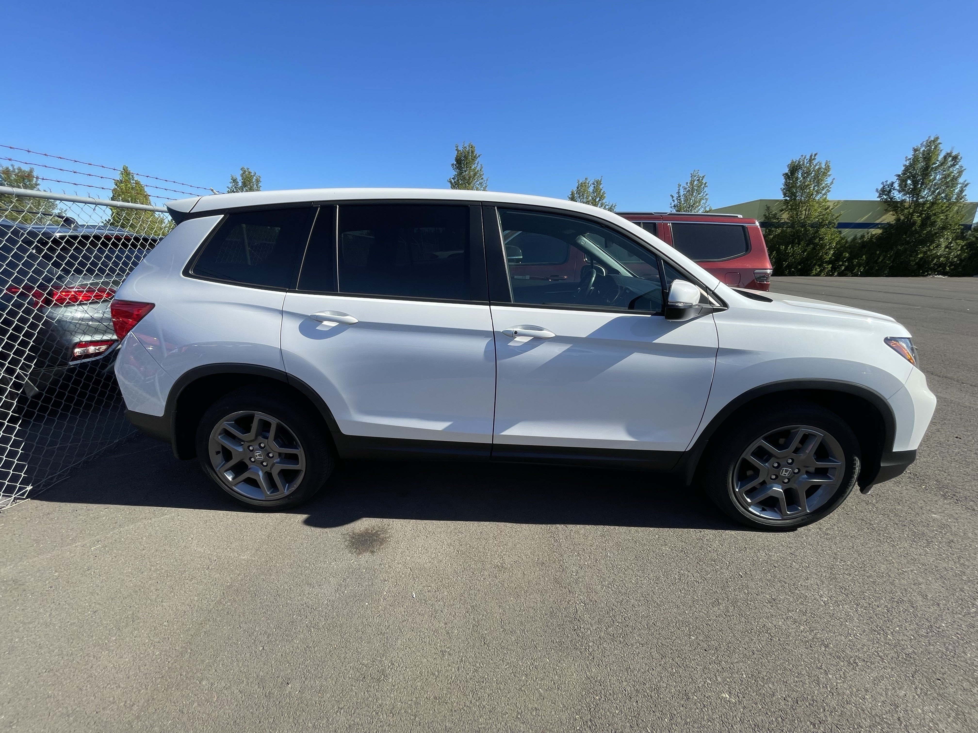 Used 2023 Honda Passport EX-L image 8