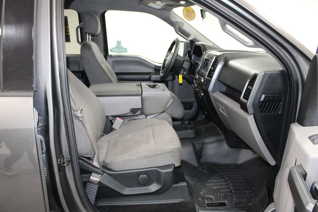 Used 2016 Ford F150 XLT image 26