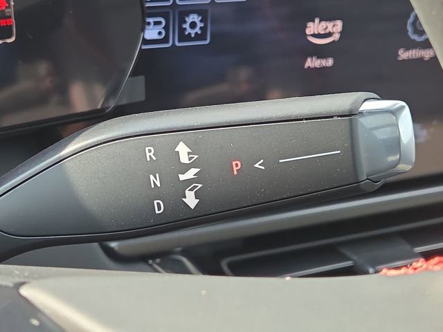 New 2025 Chevrolet Equinox EV RS w/ Convenience Package II image 16