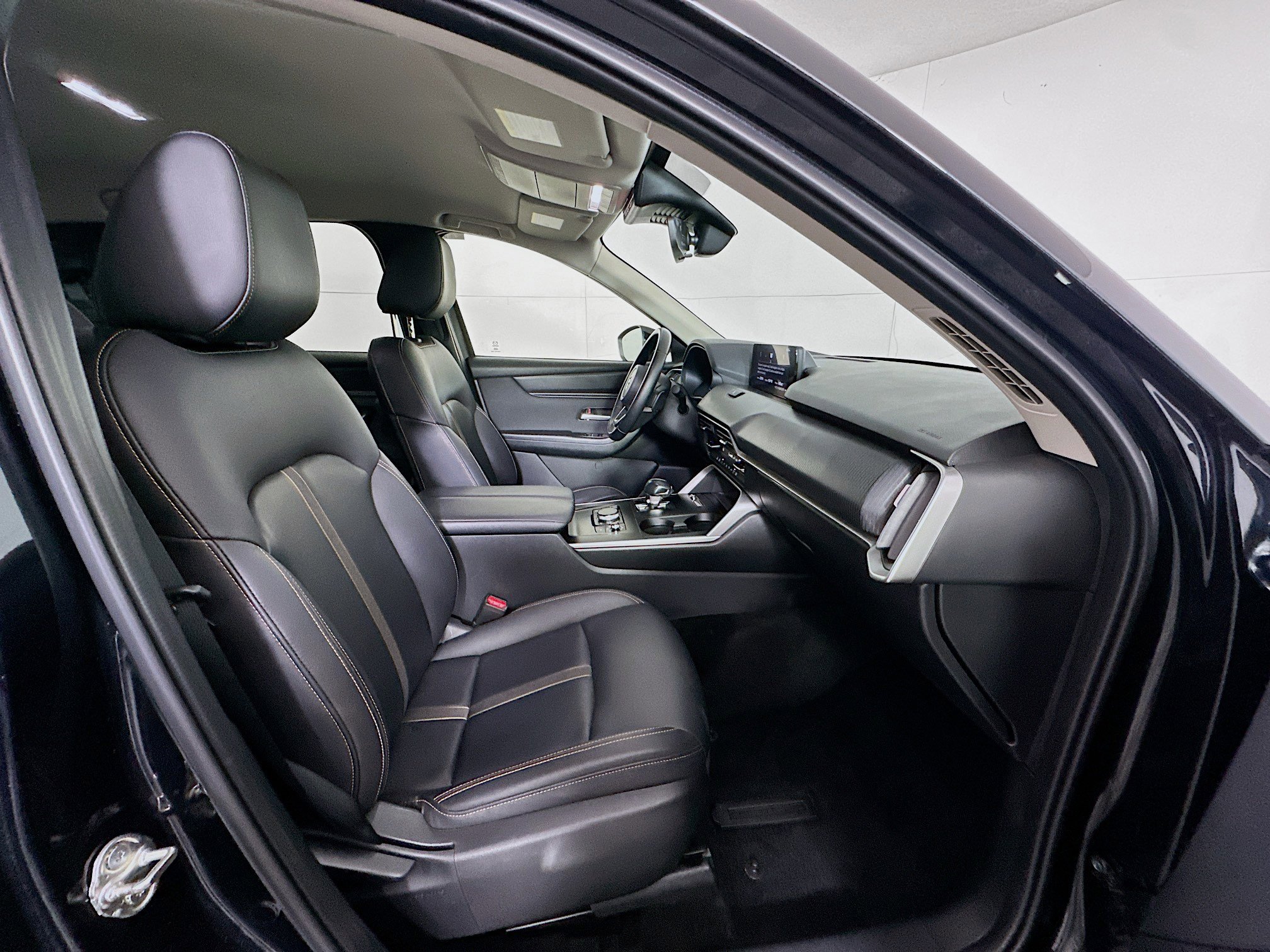 Used 2025 MAZDA CX-90 3.3 Turbo w/ Select Package image 33