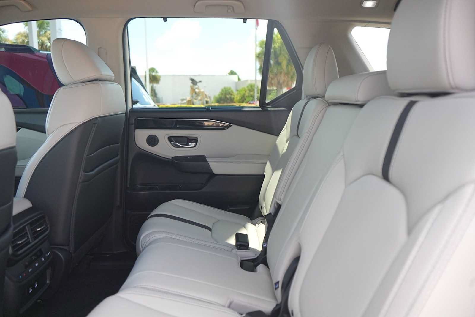 Certified 2026 Honda Pilot EX-L image 13