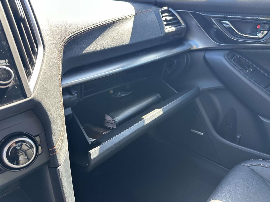 Used 2019 Subaru Crosstrek 2.0i Limited w/ Moonroof Package w/Navigation AWD/4WD image 16