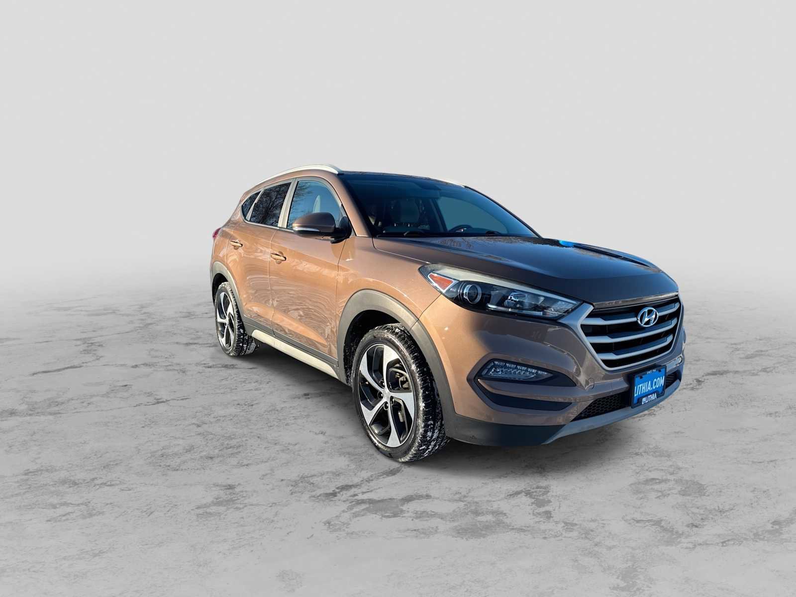 Used 2017 Hyundai Tucson Sport image 2