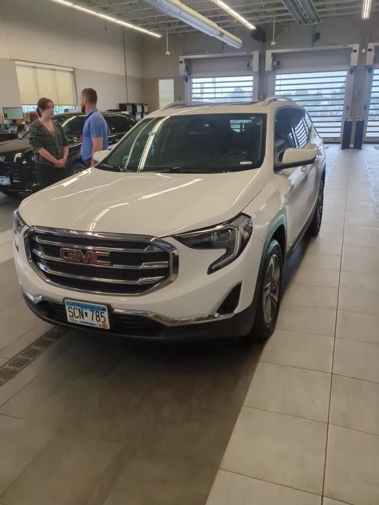 Used 2018 GMC Terrain SLT w/ Preferred Package AWD/4WD image 4
