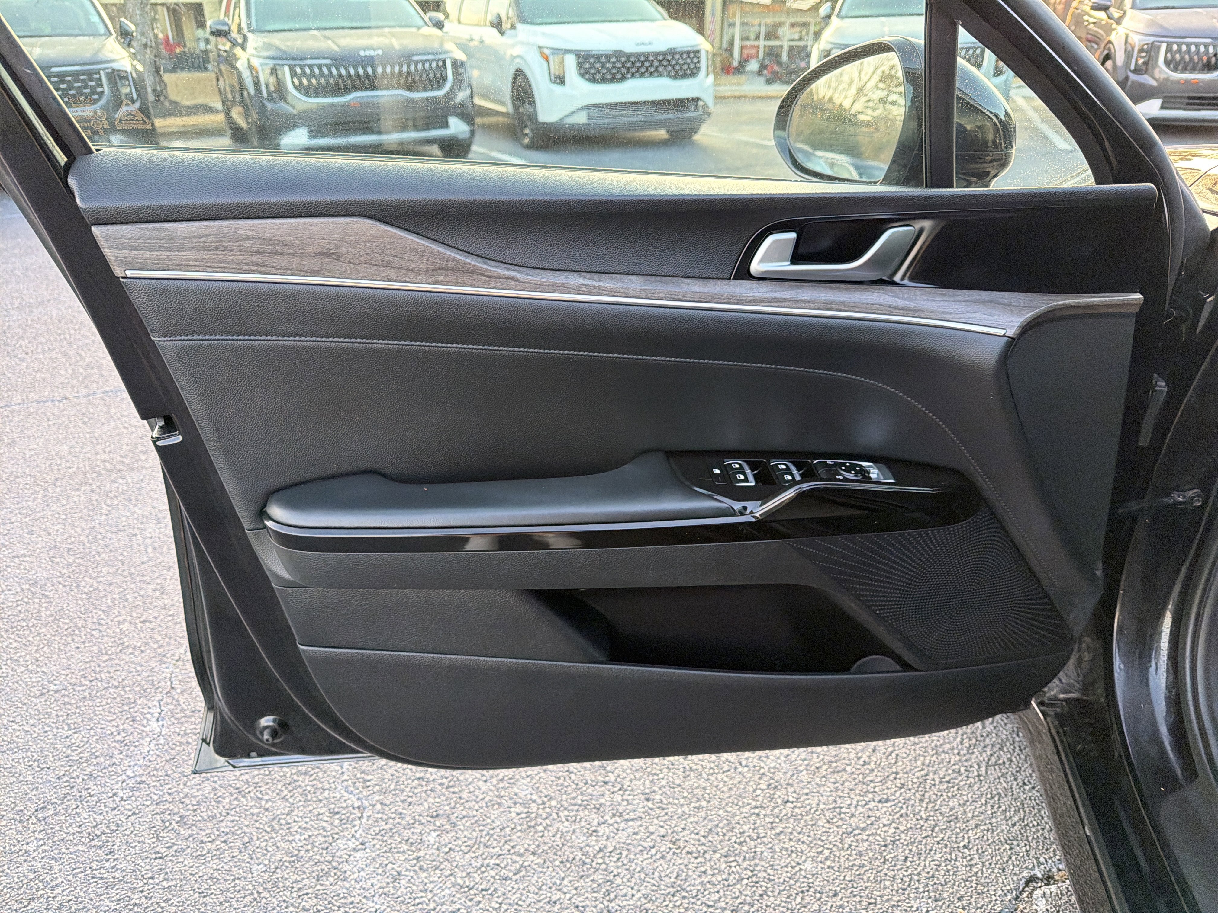 Used 2022 Kia K5 EX image 10