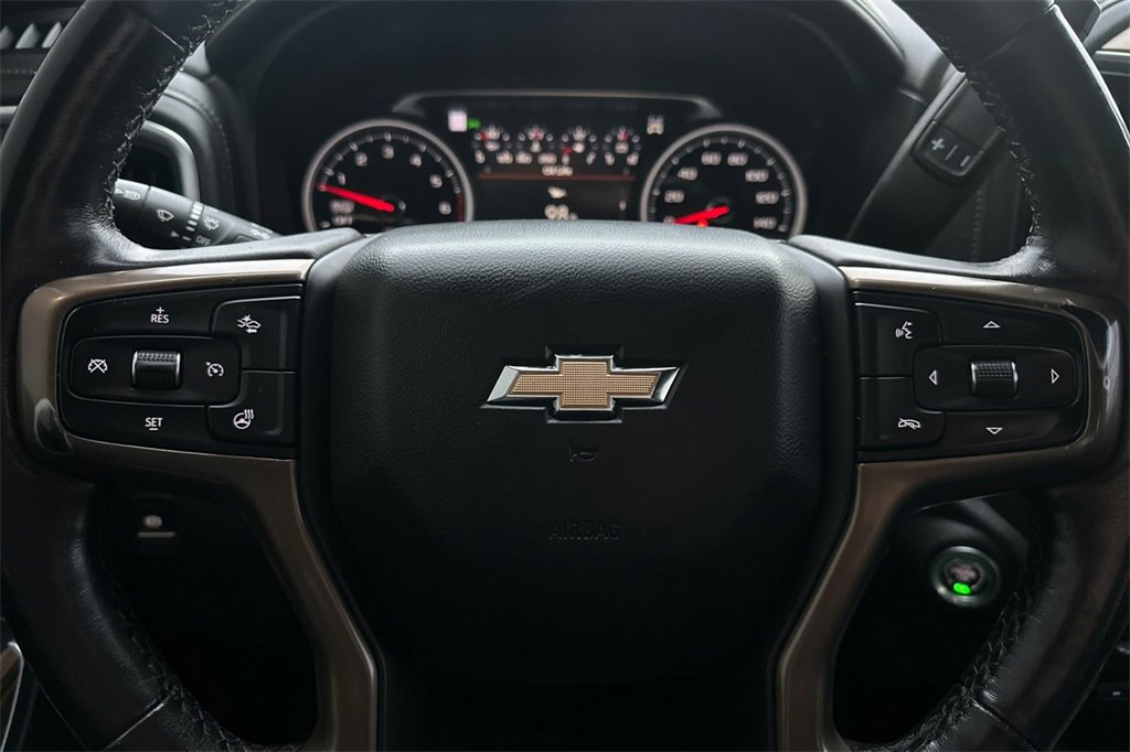 Used 2021 Chevrolet Silverado 1500 High Country w/ Technology Package image 24