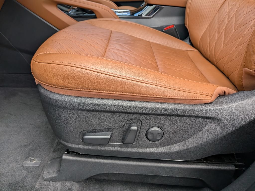 Used 2024 Kia Telluride EX X-Line AWD/4WD image 32