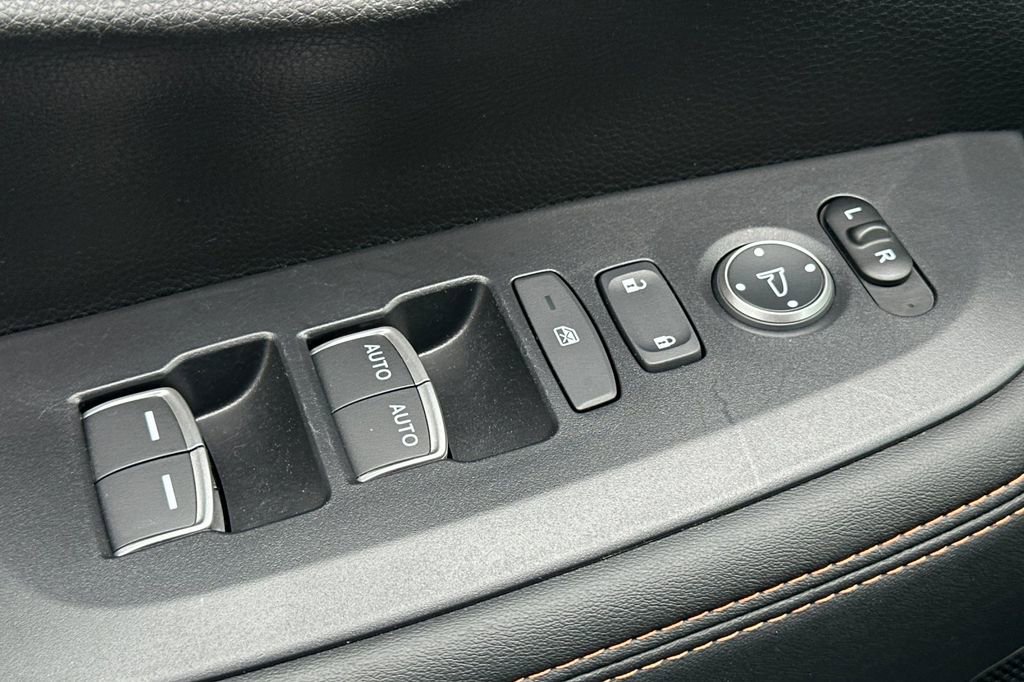Certified 2026 Honda HR-V Sport image 12