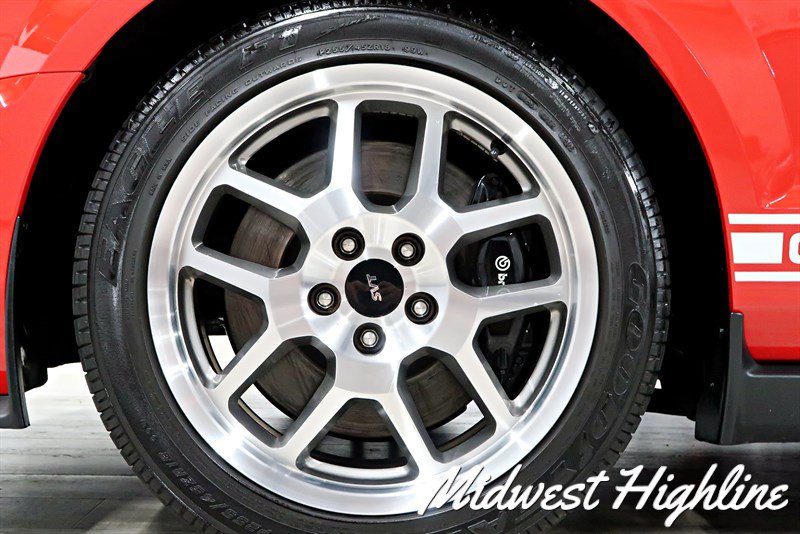 Used 2009 Ford Mustang Shelby GT500 RWD image 14