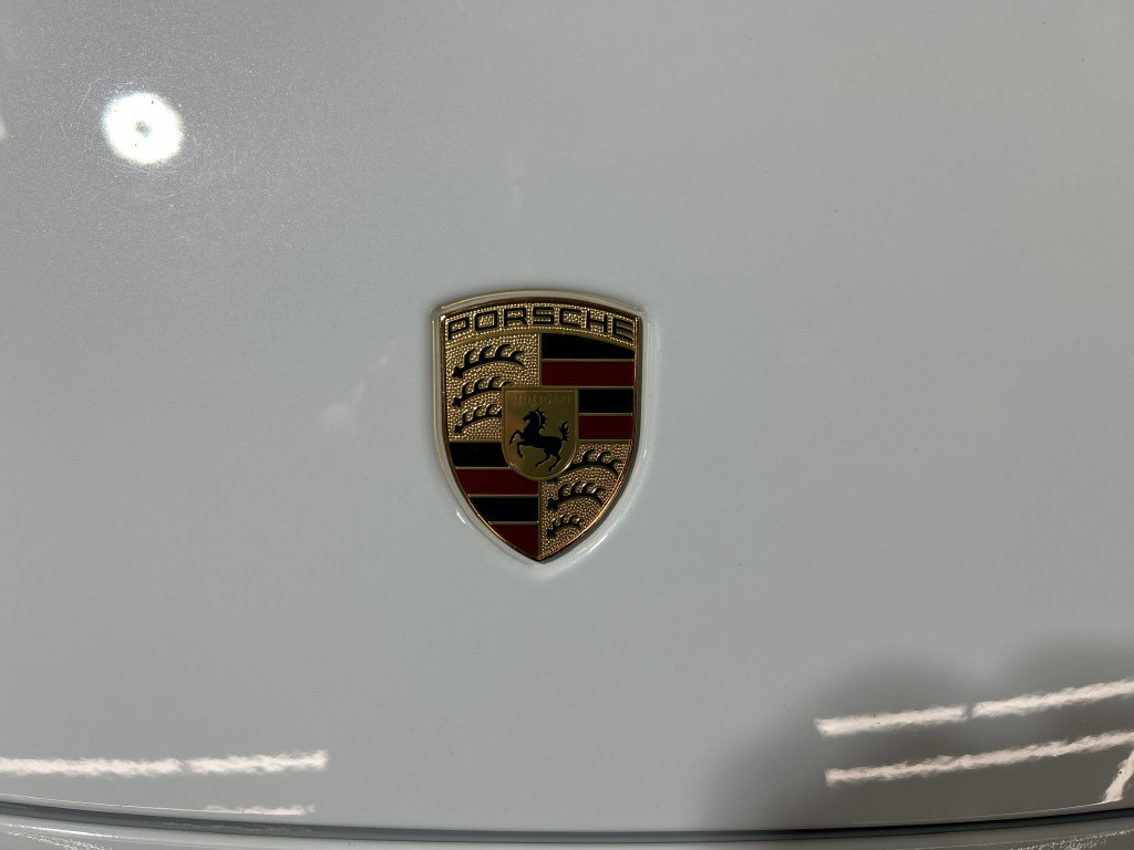 Used 2022 Porsche 911 Carrera RWD image 32