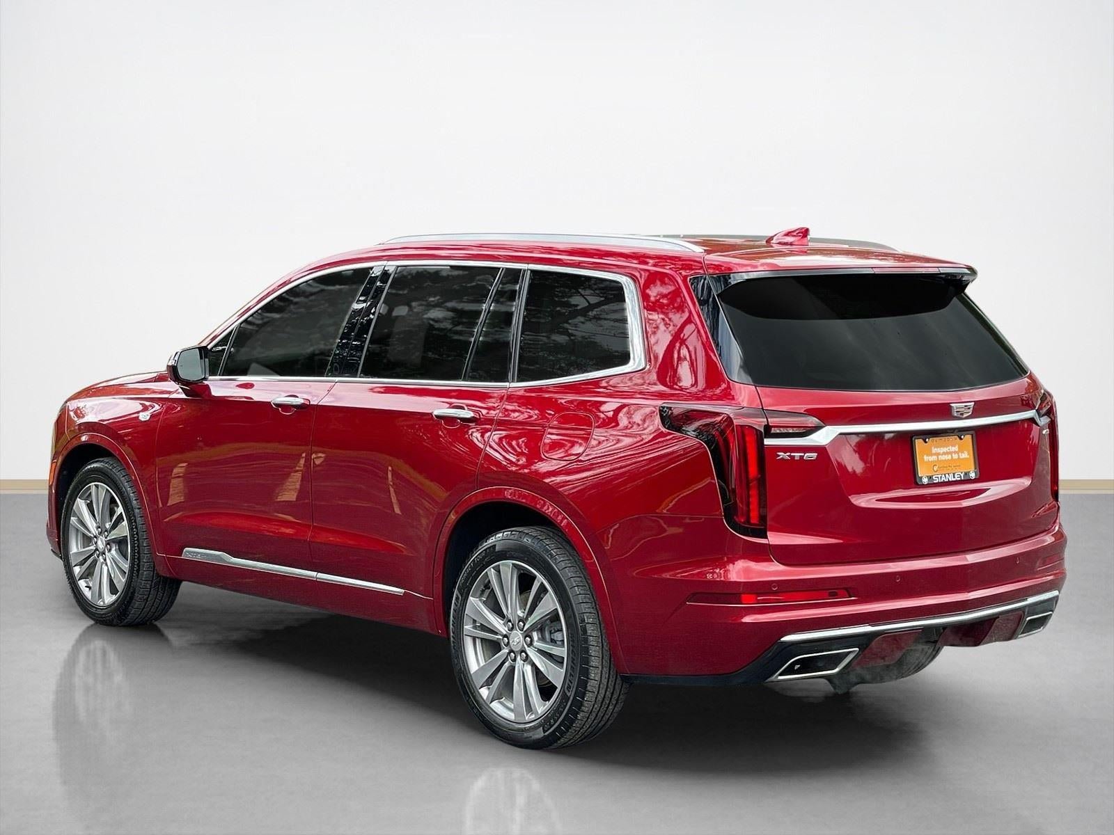 Used 2021 Cadillac XT6 Premium Luxury FWD image 5