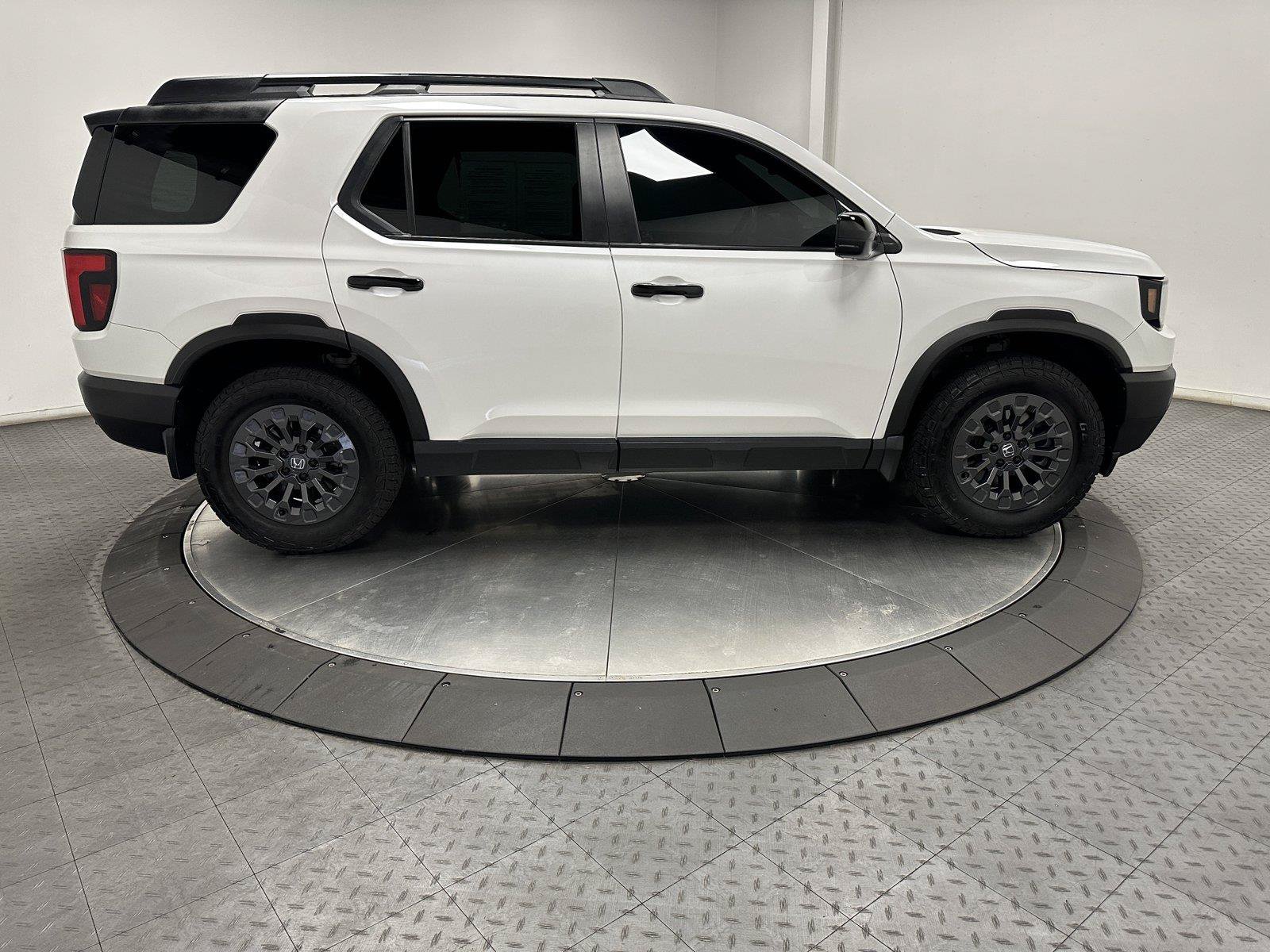 Certified 2026 Honda Passport TrailSport image 15