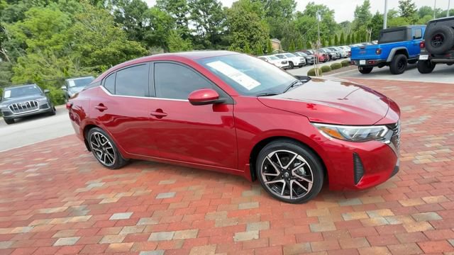 Used 2024 Nissan Sentra SV FWD image 3