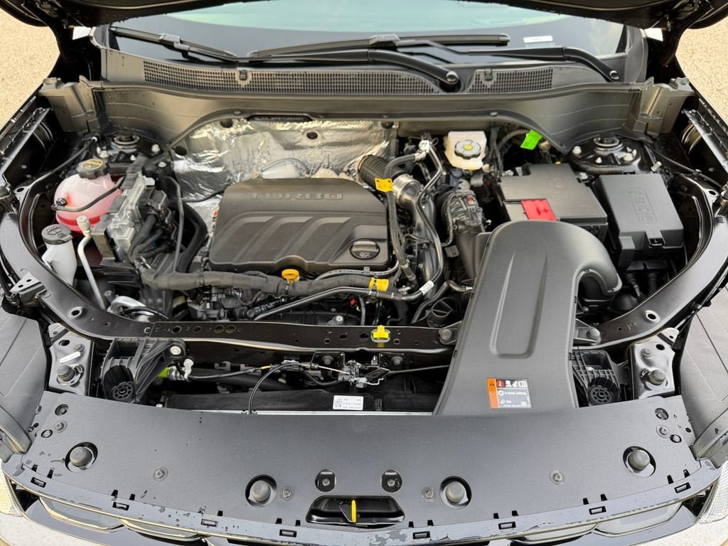 New 2026 Chevrolet Trax RS w/ Sunroof Package FWD image 29