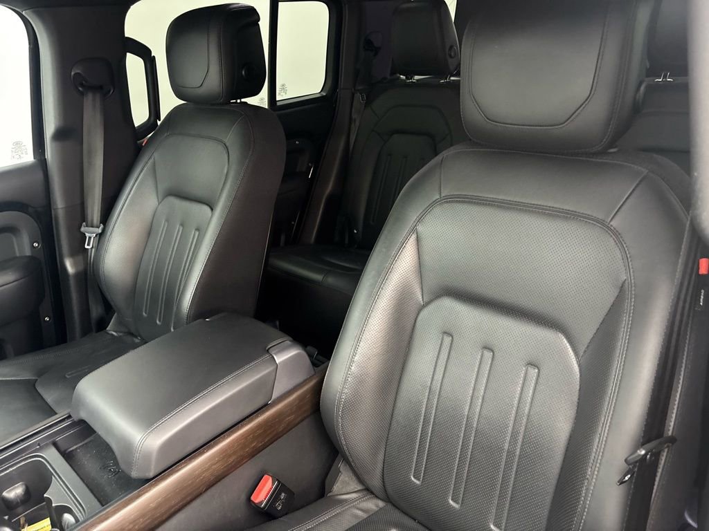 Used 2020 Land Rover Defender 110 X image 33