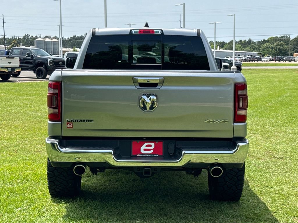 Used 2022 RAM 1500 Laramie AWD/4WD image 7