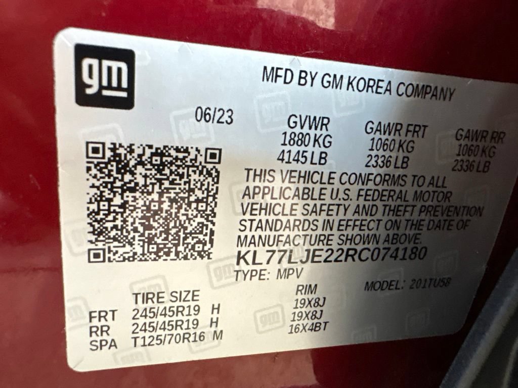 Used 2024 Chevrolet Trax RS FWD image 30