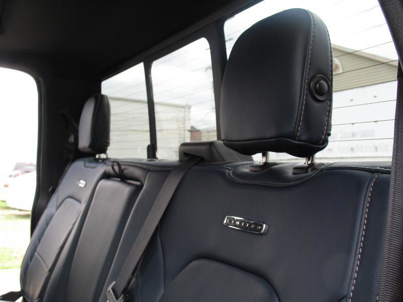 Used 2018 Ford F150 Limited w/ Trailer Tow Package AWD/4WD image 31