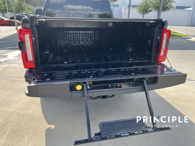 Used 2024 Ford F250 King Ranch w/ FX4 Off-Road Package AWD/4WD image 34