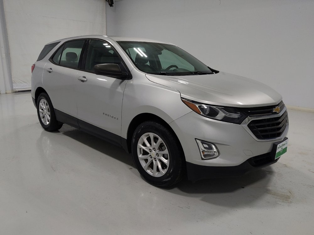 Used 2018 Chevrolet Equinox LS image 13
