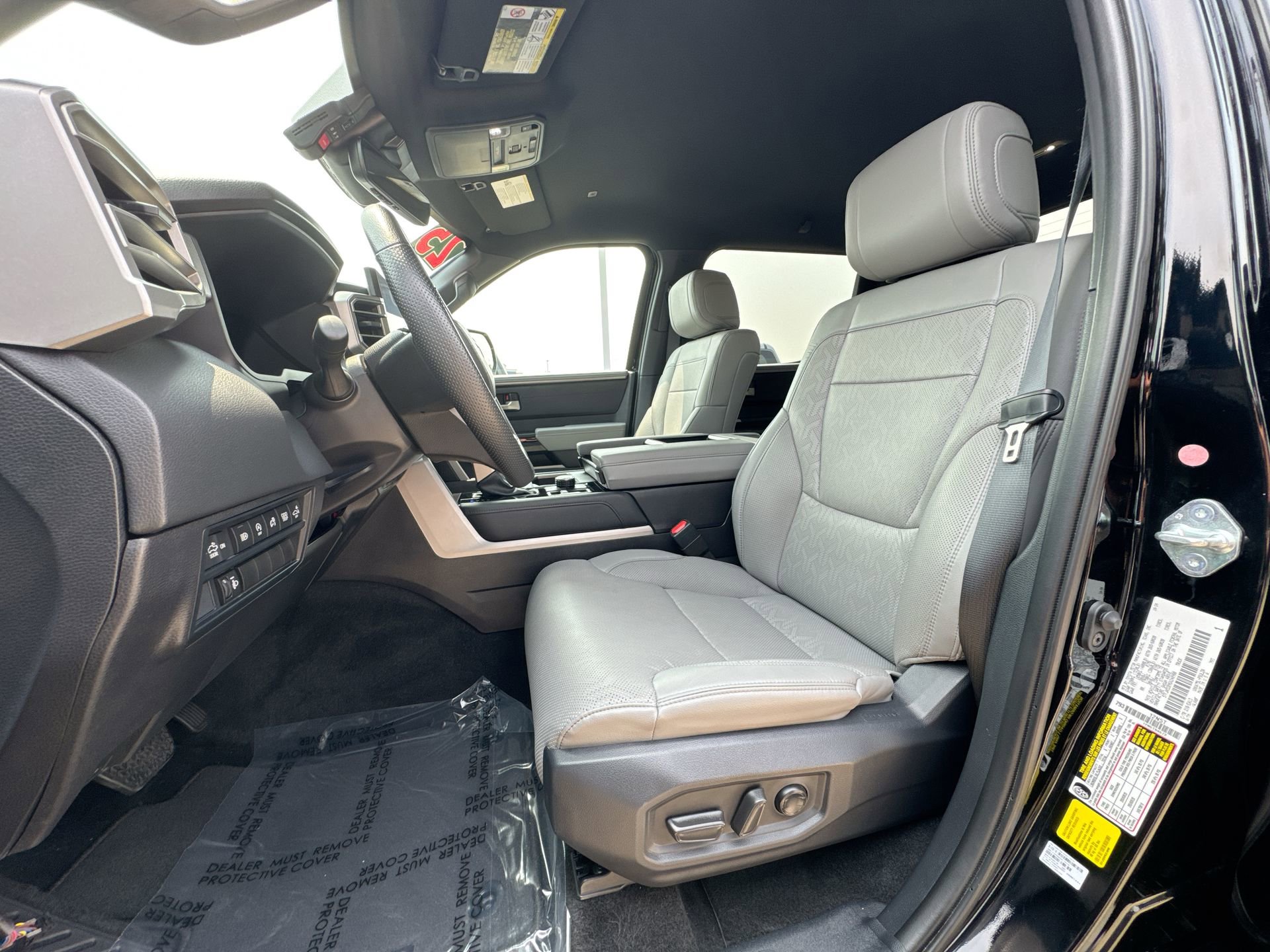 Used 2025 Toyota Tundra Limited image 55