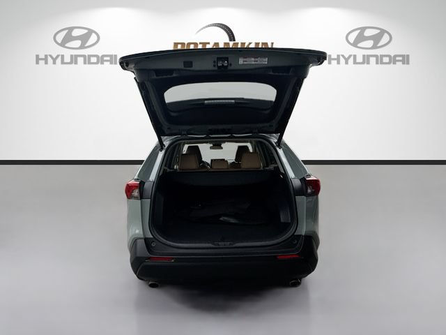 Used 2023 Toyota RAV4 XLE Premium FWD image 24