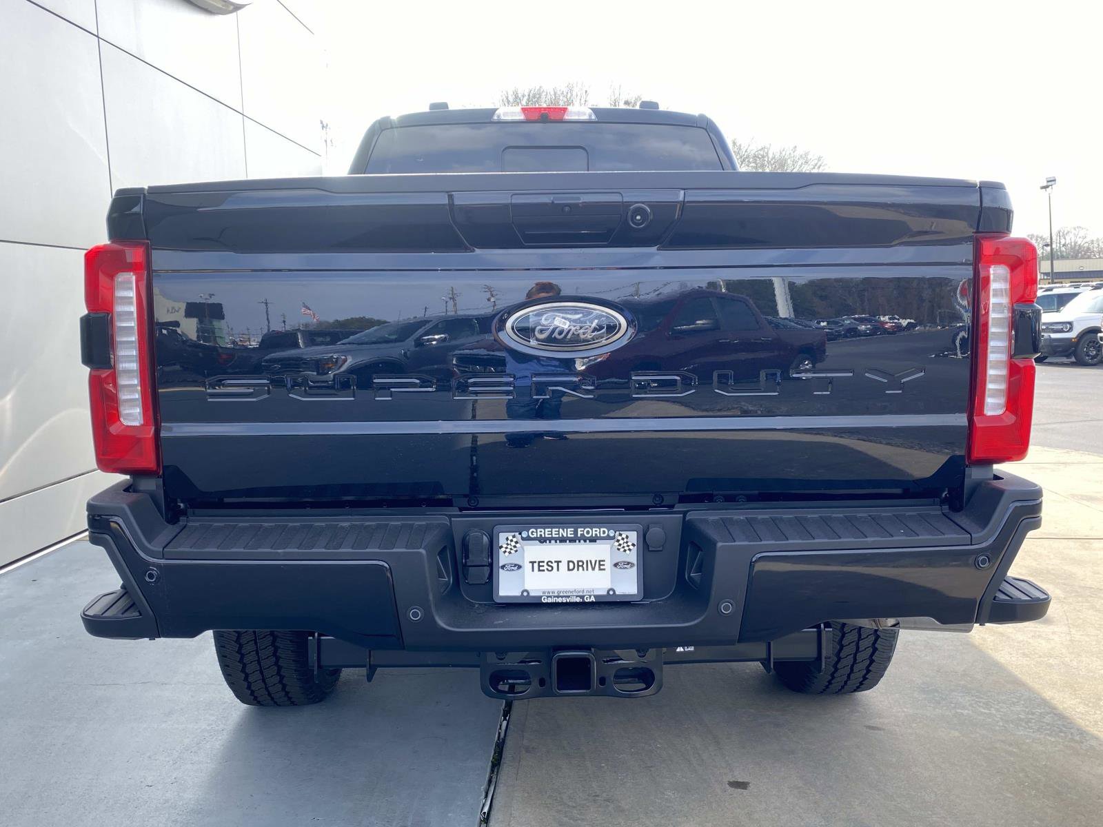 New 2026 Ford F350 Lariat w/ Black Appearance Package image 5