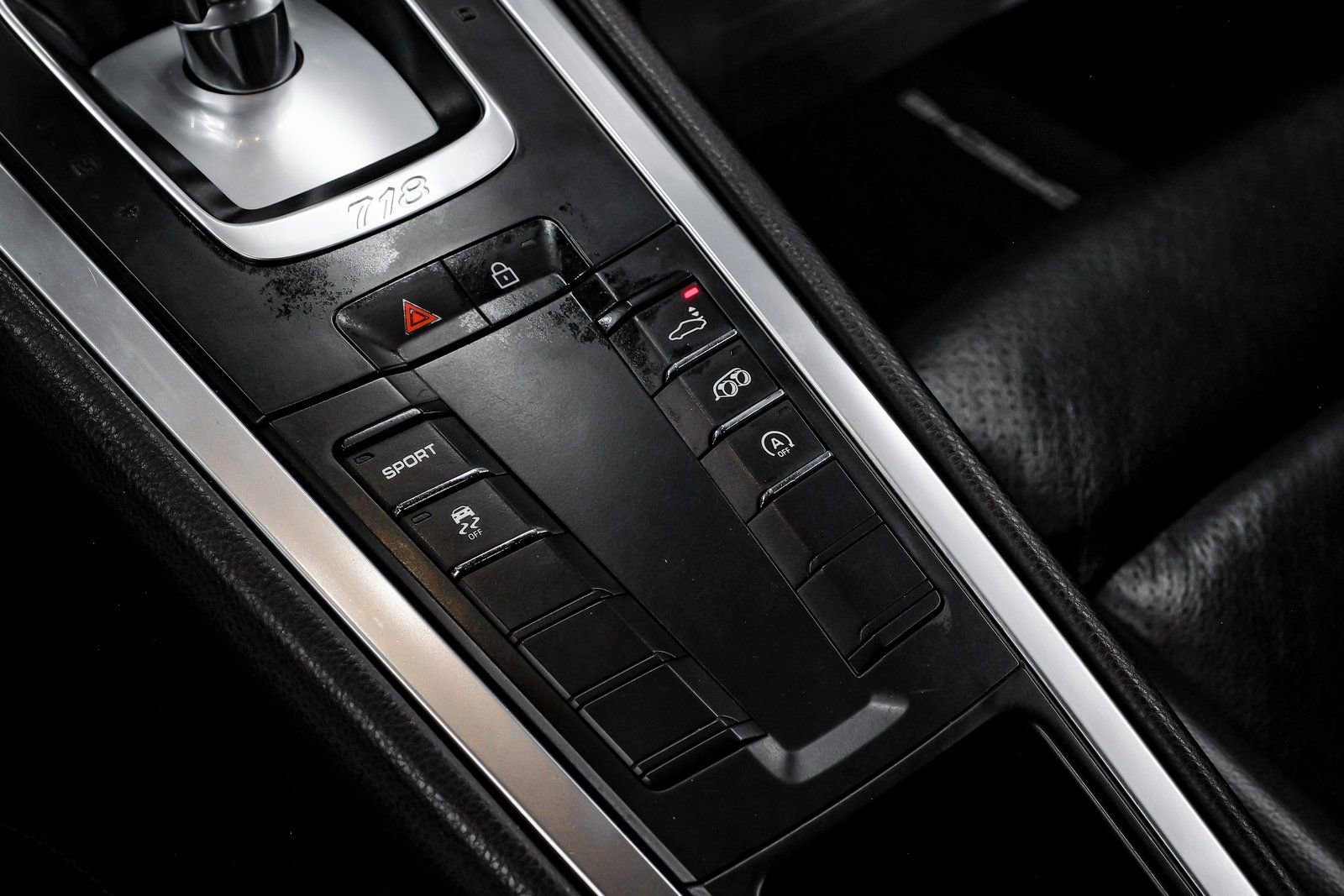 Used 2022 Porsche 718 Cayman image 29