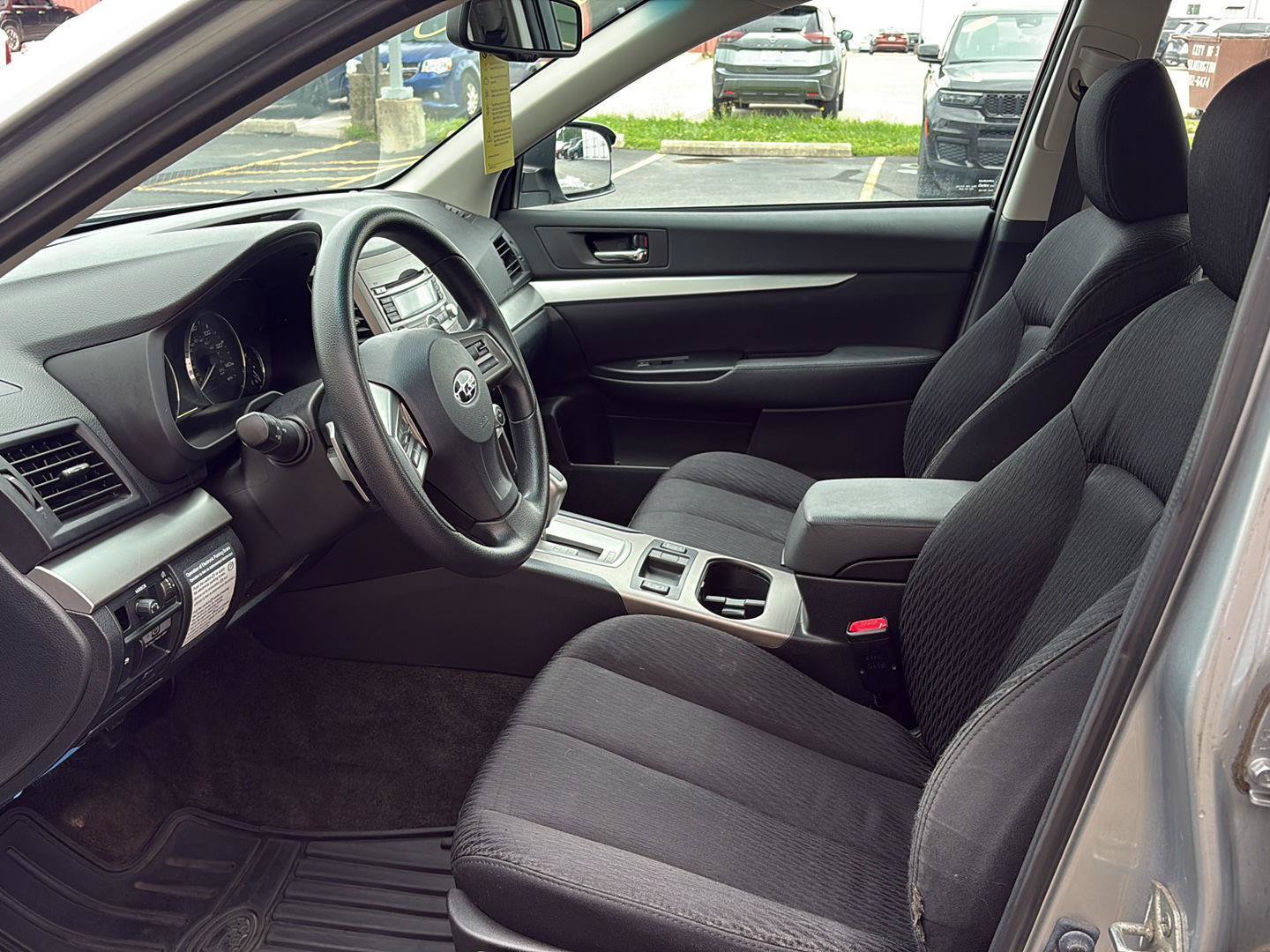 Used 2012 Subaru Outback 2.5i AWD/4WD image 5