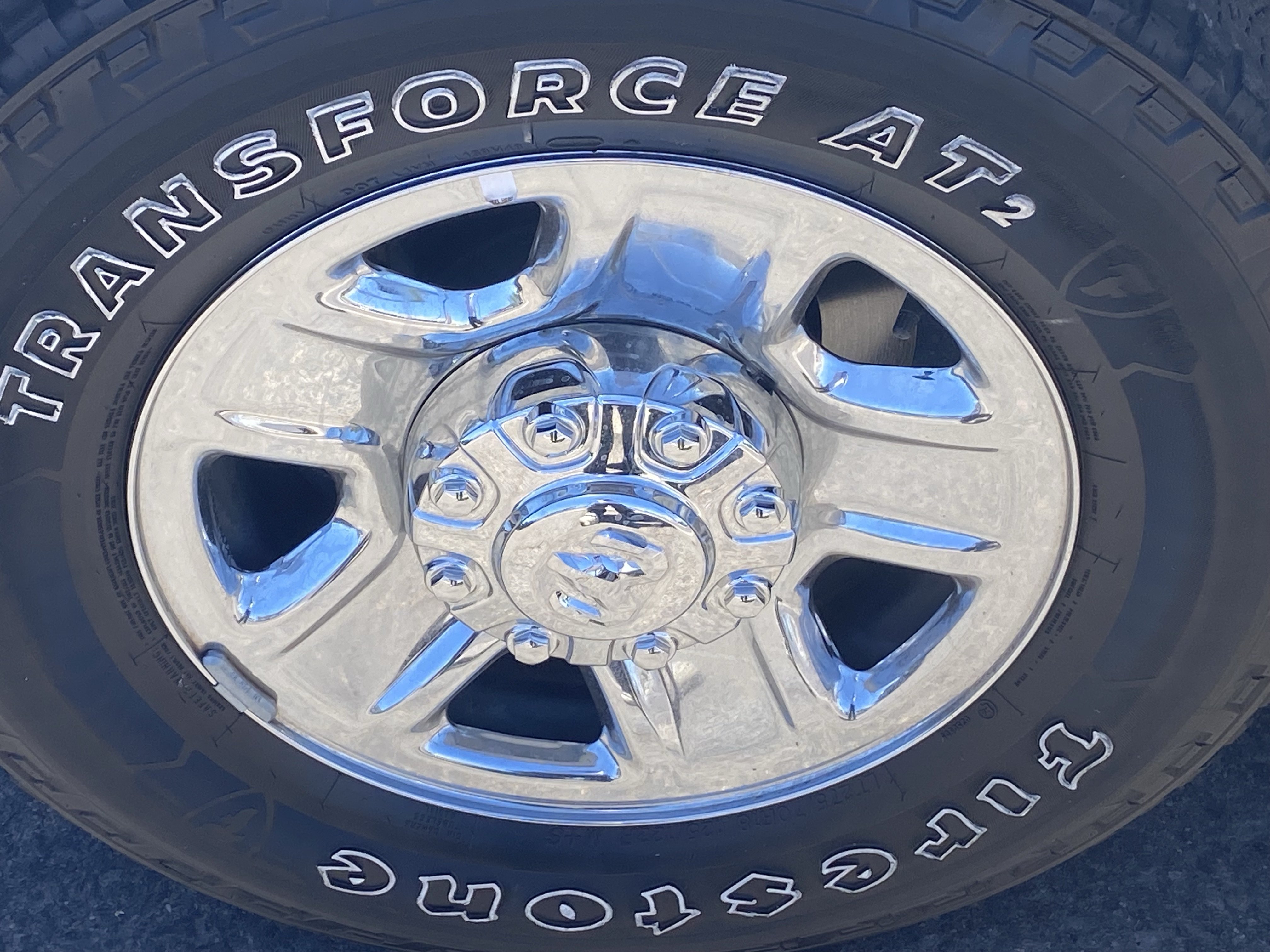 Certified 2024 RAM 2500 Tradesman w/ Chrome Appearance Group AWD/4WD image 9