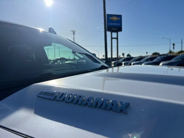 Used 2019 Chevrolet Silverado 3500 High Country w/ Duramax Plus Package AWD/4WD image 8