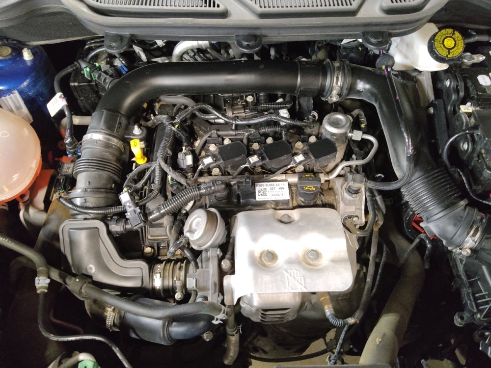 Used 2020 Ford EcoSport SE w/ SE Convenience Package image 30