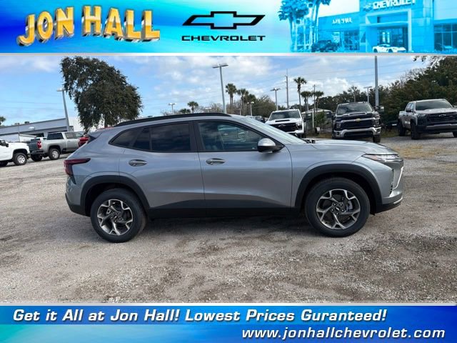 New 2026 Chevrolet Trax LT w/ Driver Confidence Package image 15