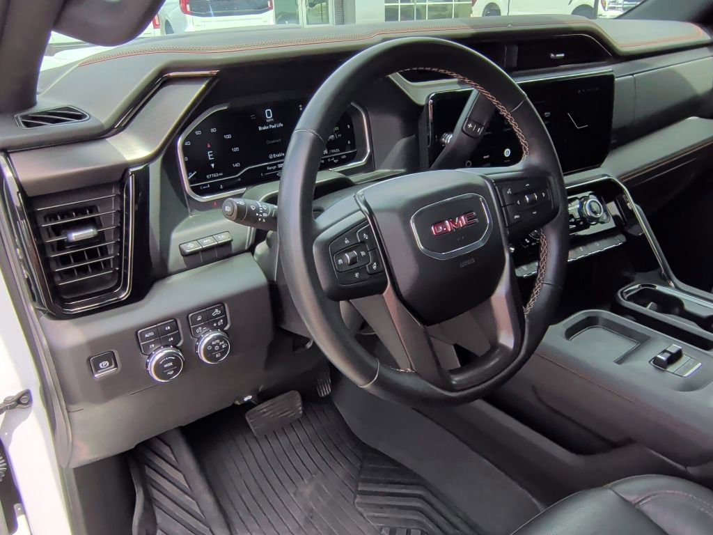 Used 2024 GMC Sierra 2500 AT4 w/ AT4 Premium Plus Package AWD/4WD image 15