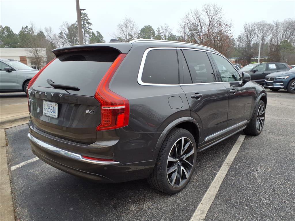 Used 2023 Volvo XC90 B6 Plus image 3