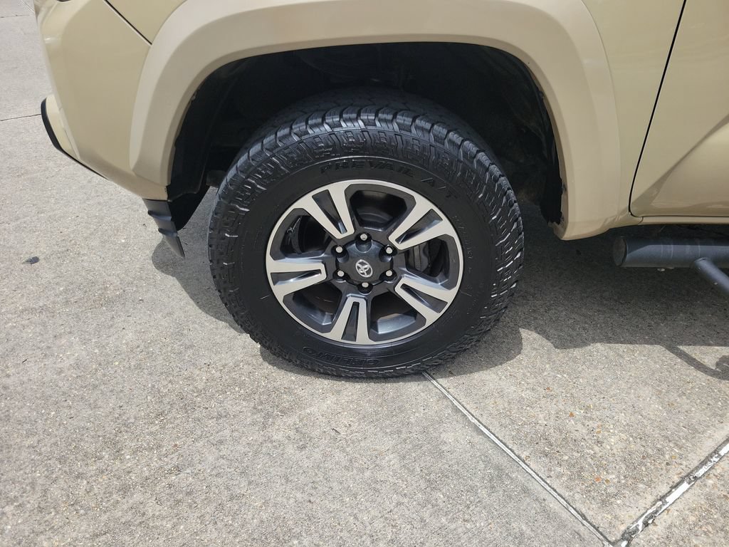 Certified 2019 Toyota Tacoma TRD Sport RWD image 19