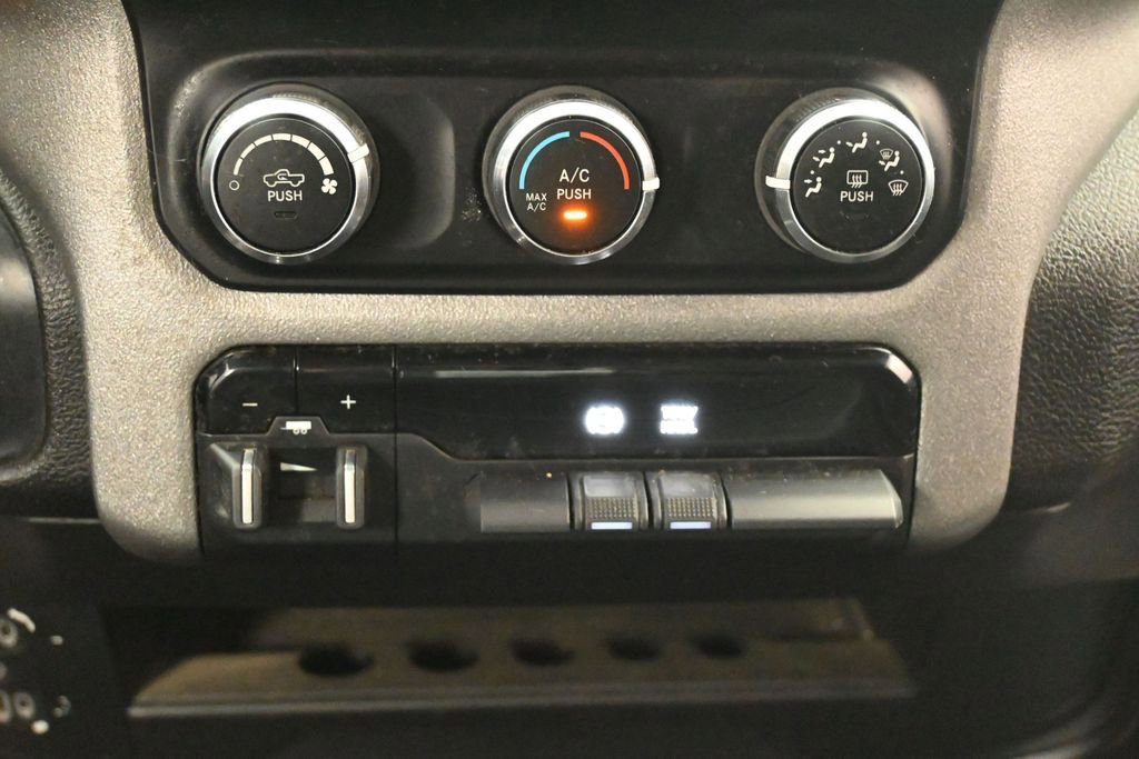Used 2020 RAM 3500 Tradesman AWD/4WD image 19