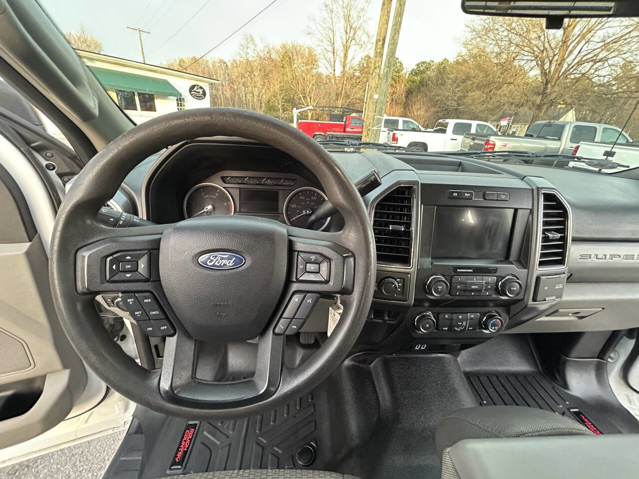 Used 2019 Ford F250 XLT w/ XLT Value Package image 17