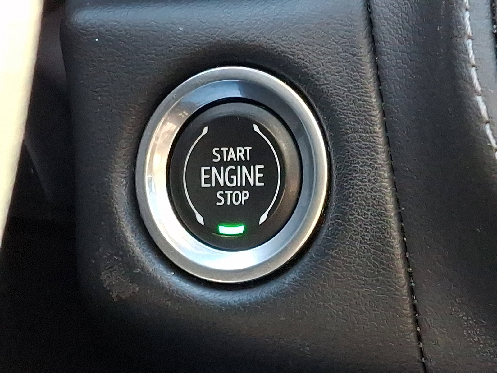 Certified 2023 Chevrolet Suburban LT image 25