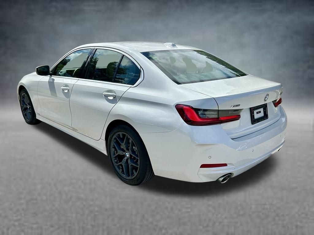 Used 2026 BMW 330i xDrive Sedan AWD/4WD image 7