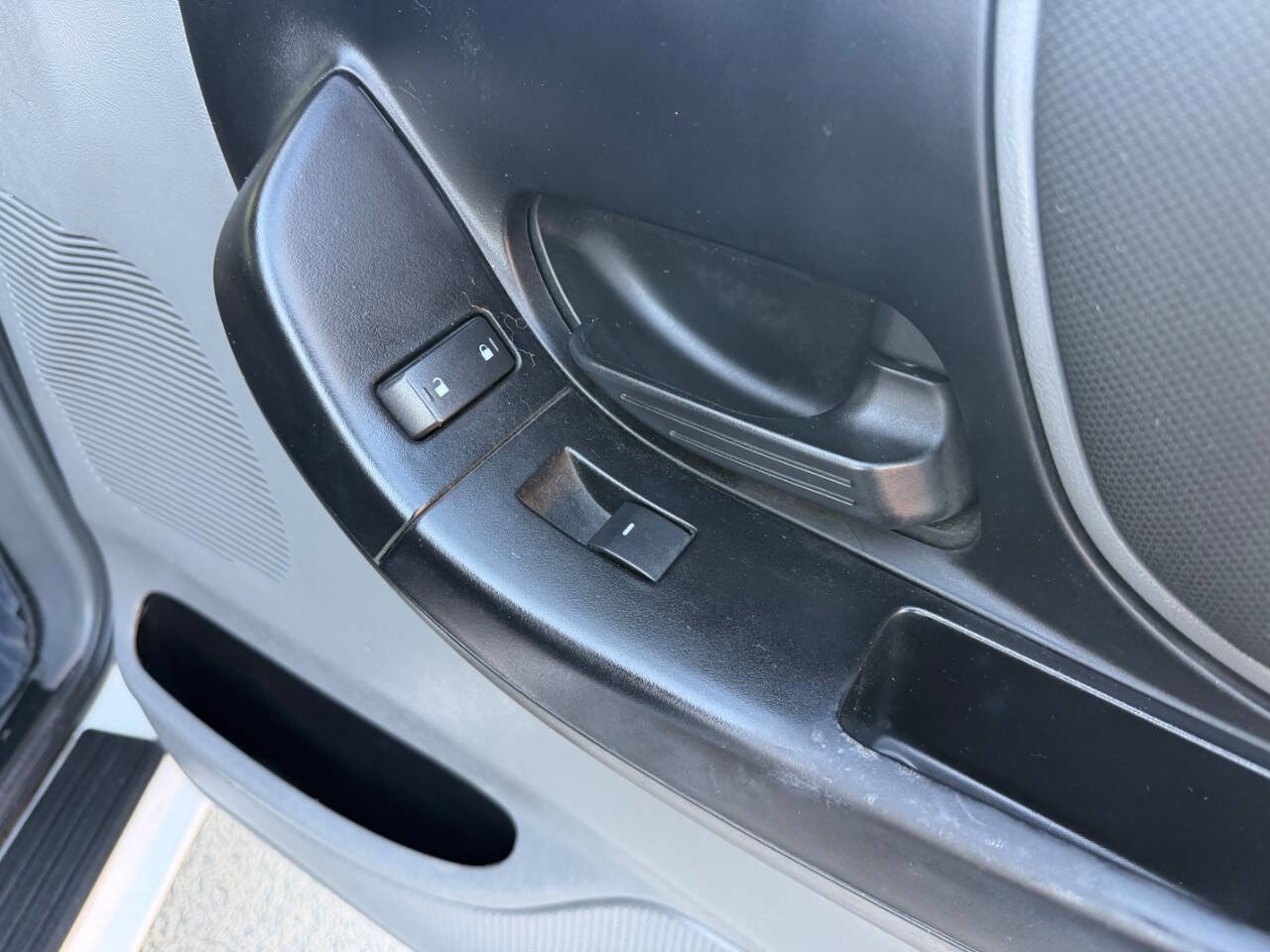 Used 2010 Ford Ranger XLT image 19