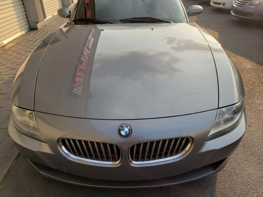 Used 2008 BMW Z4 3.0si image 16