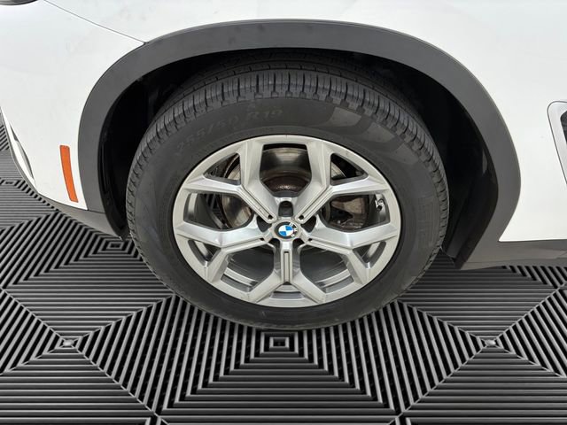 Used 2023 BMW X3 xDrive30i w/ Convenience Package AWD/4WD image 9