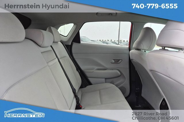 Used 2024 Hyundai Kona SEL image 25