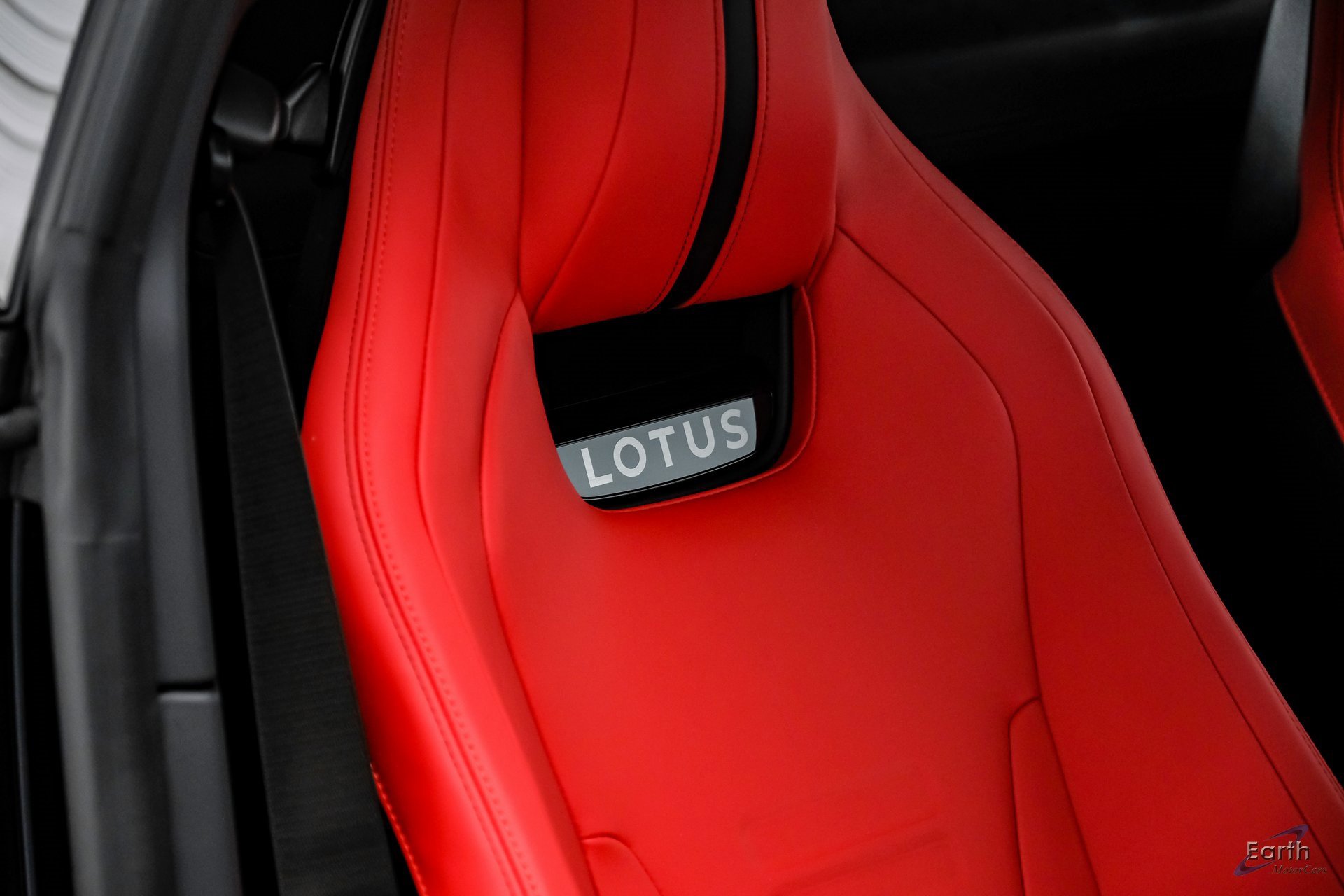 New 2026 Lotus Emira SE image 59