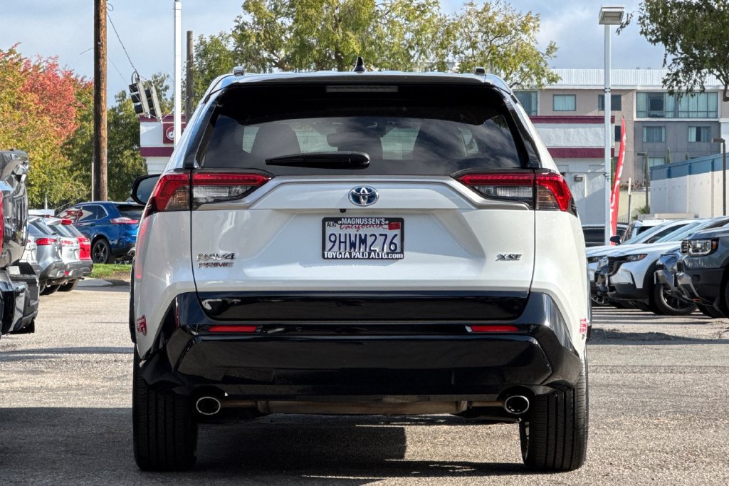 Certified 2023 Toyota RAV4 XSE w/ Weather Package AWD/4WD image 4
