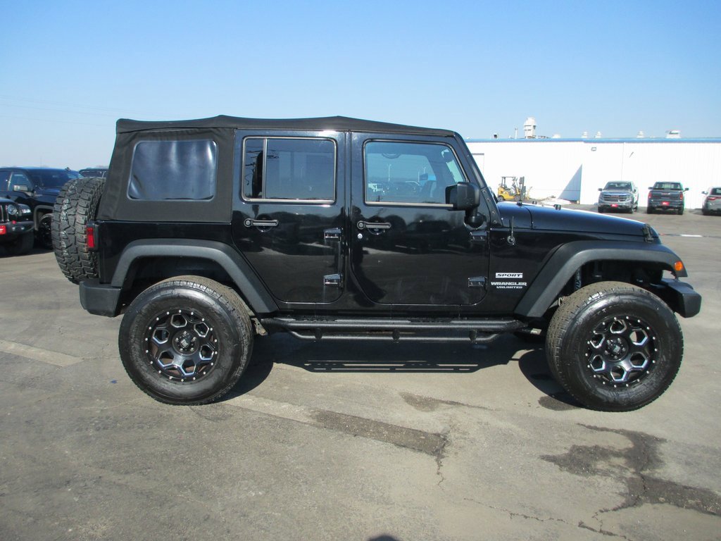 Used 2015 Jeep Wrangler Unlimited Sport w/ Quick Order Package 24S image 3