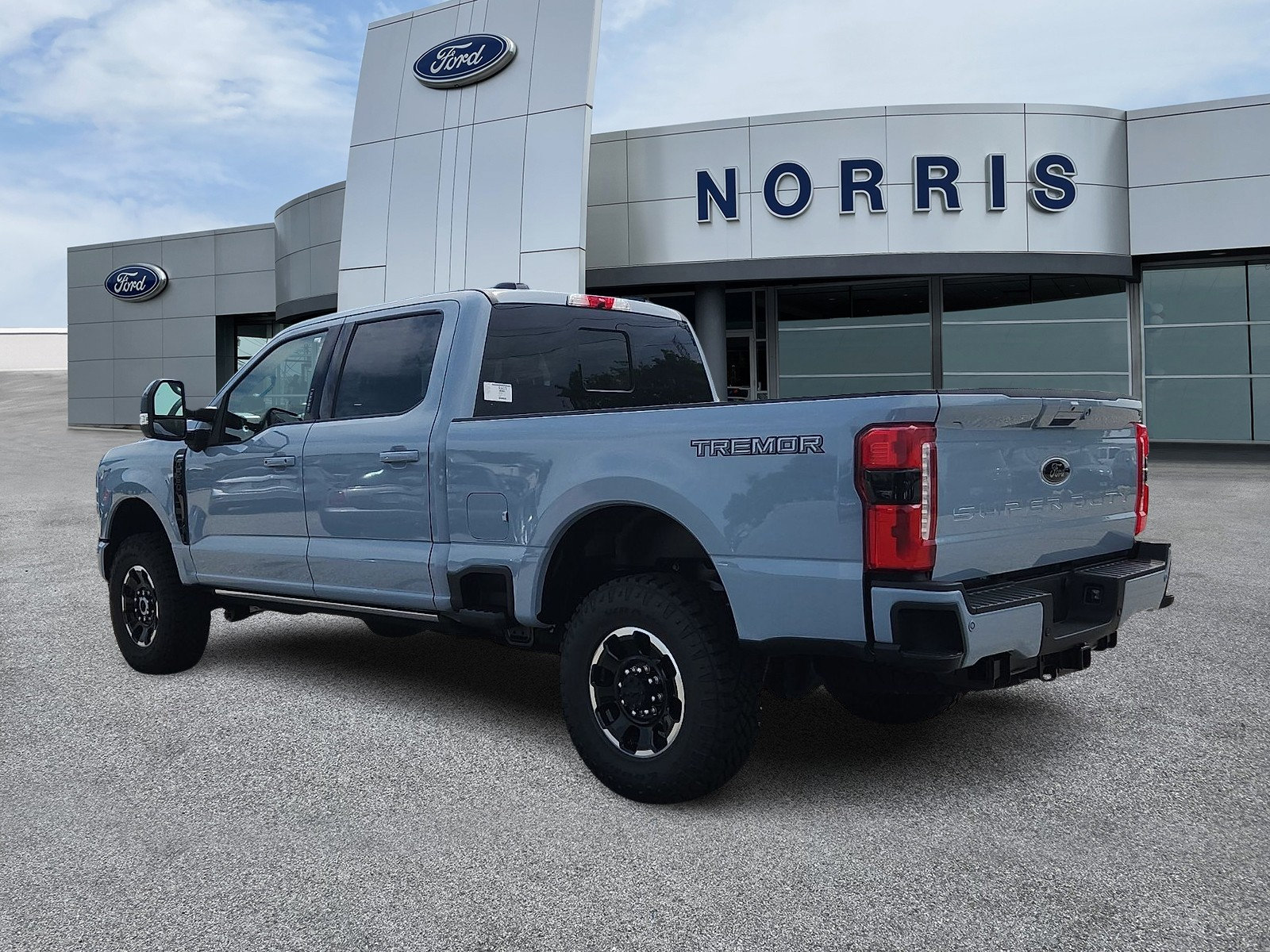 New 2026 Ford F250 Lariat w/ Tremor Off-Road Package AWD/4WD image 3